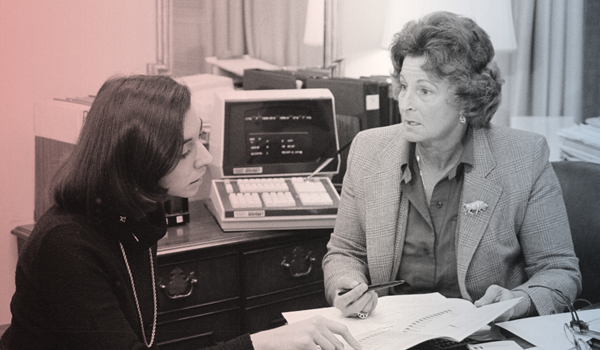 first women stockbrokers_sitecolor